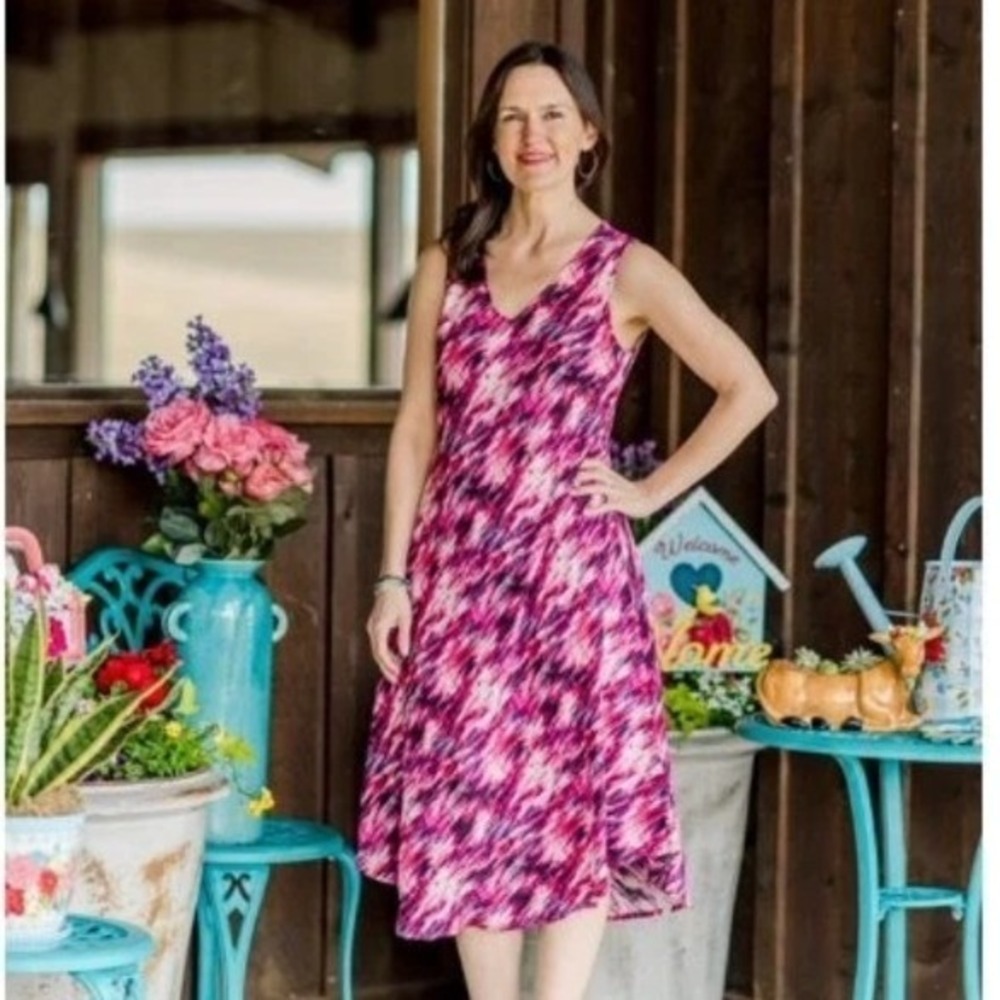 The Pioneer Woman Purple Pink Abstract V-Neck‎ Umbrella Dress Womens Medium NWT